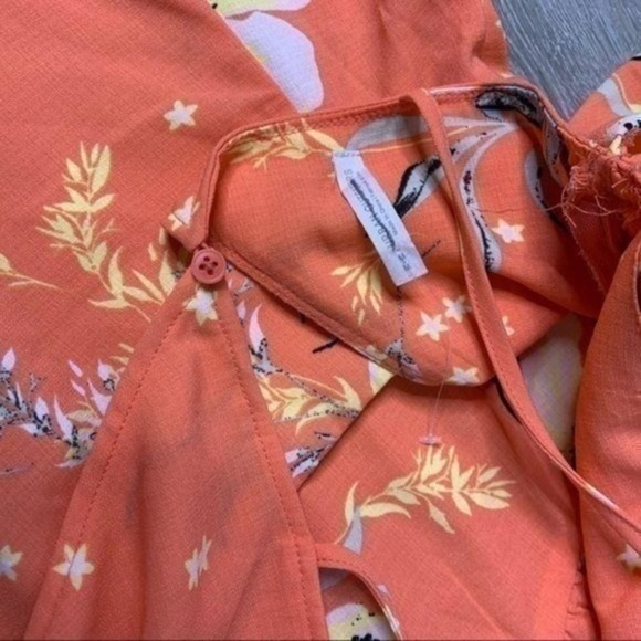 UO Boardwalk Cold-Shoulder Midi Dress - Picture 10 of 12